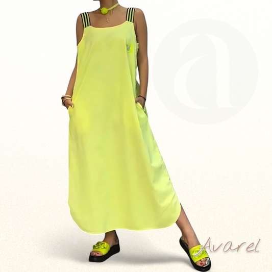 Lunara - Elegantes gestreiftes Kleid für unvergessliche Momente