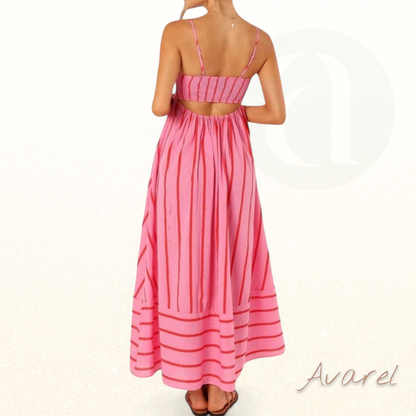 Luxuriöser Bademantel mit Gürtel und Trägern, elegantes Design Claire