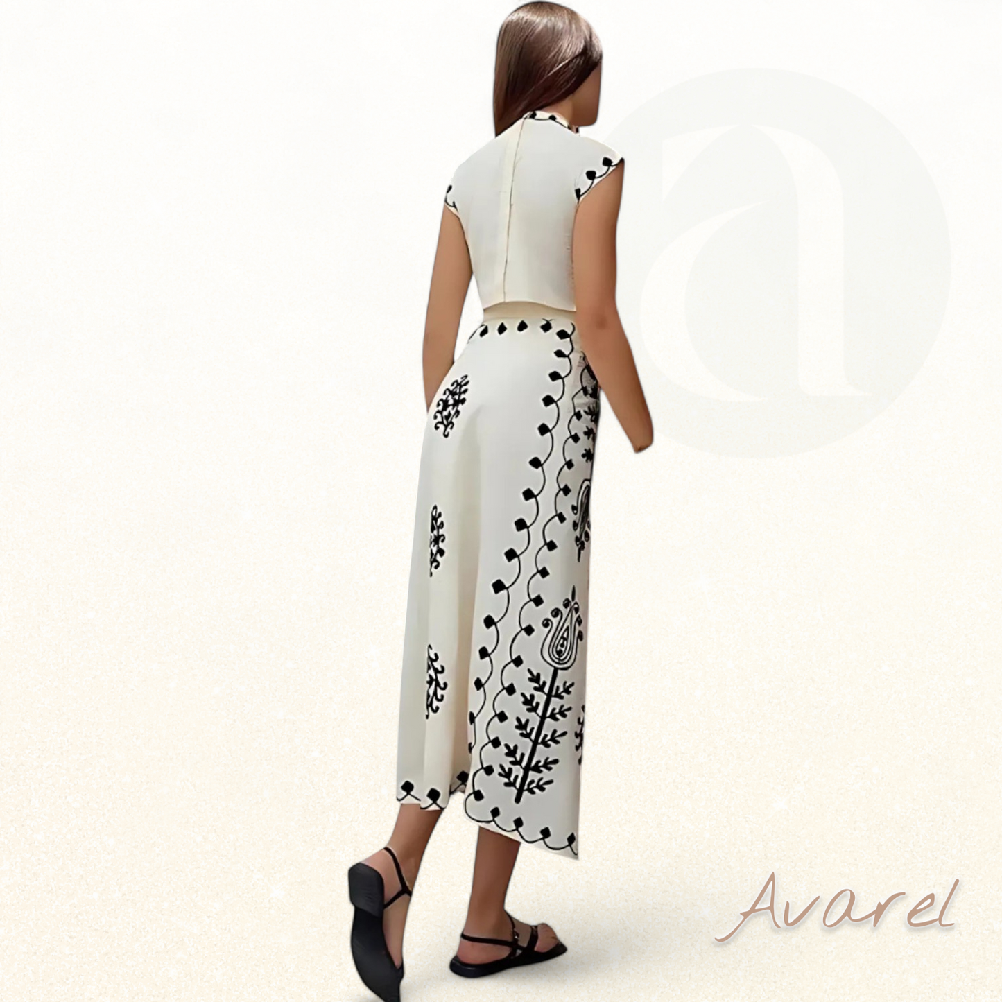 Luxuriöses und erfrischendes Sommer-Set mit einzigartigen Druckstickereien und eigenständigem Design