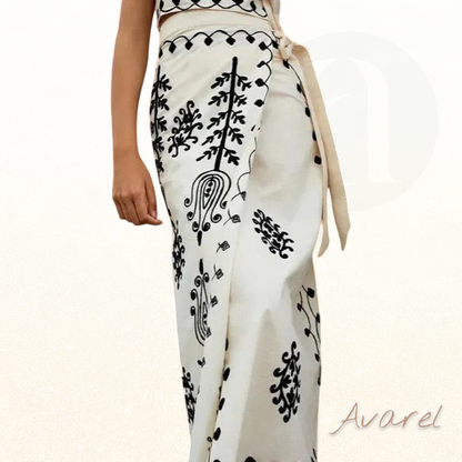 Luxuriöses und erfrischendes Sommer-Set mit einzigartigen Druckstickereien und eigenständigem Design