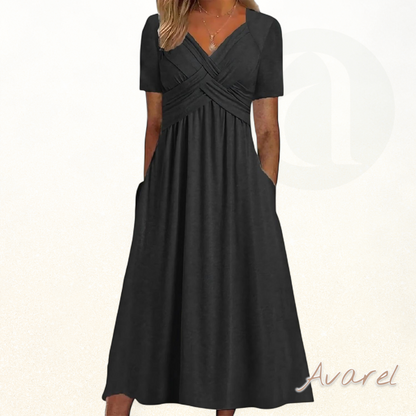 Maika | Schickes und schmeichelhaftes Kleid, perfekt für jede Feier