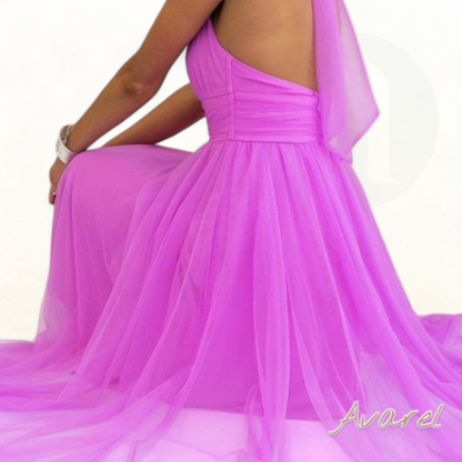 Rita | Elegantes modernes Kleid mit stilvoller Ausstrahlung und atemberaubendem langem Rock