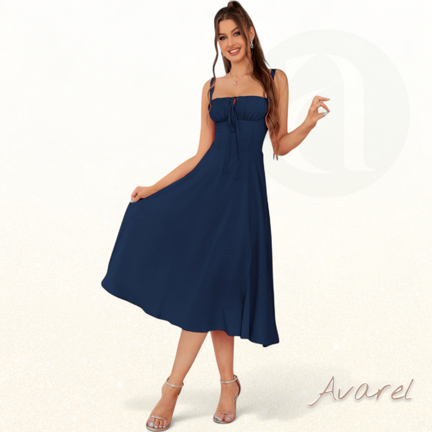 Schickes Bustier-Kleid mit Spitze an den Seiten und verstellbaren Trägern – Das perfekte Outfit für besondere Anlässe