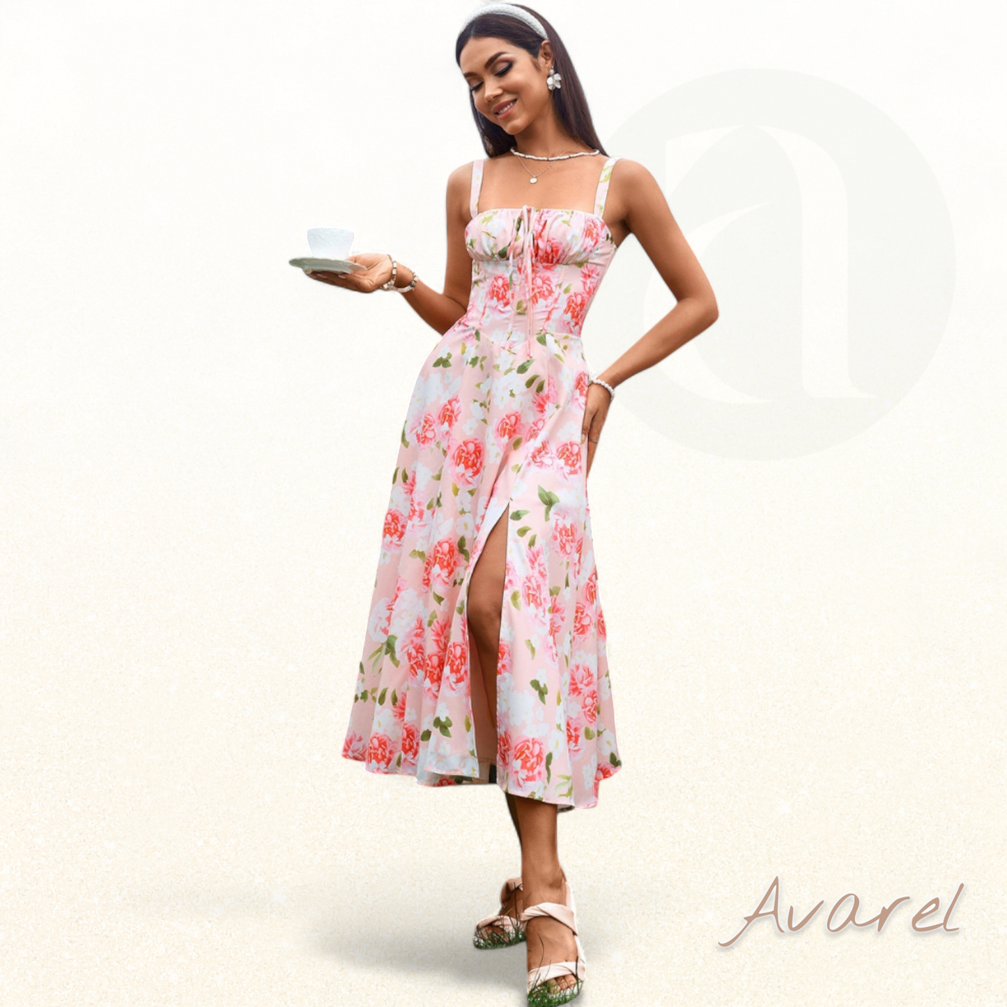 Schickes Bustier-Kleid mit Spitze an den Seiten und verstellbaren Trägern – Das perfekte Outfit für besondere Anlässe