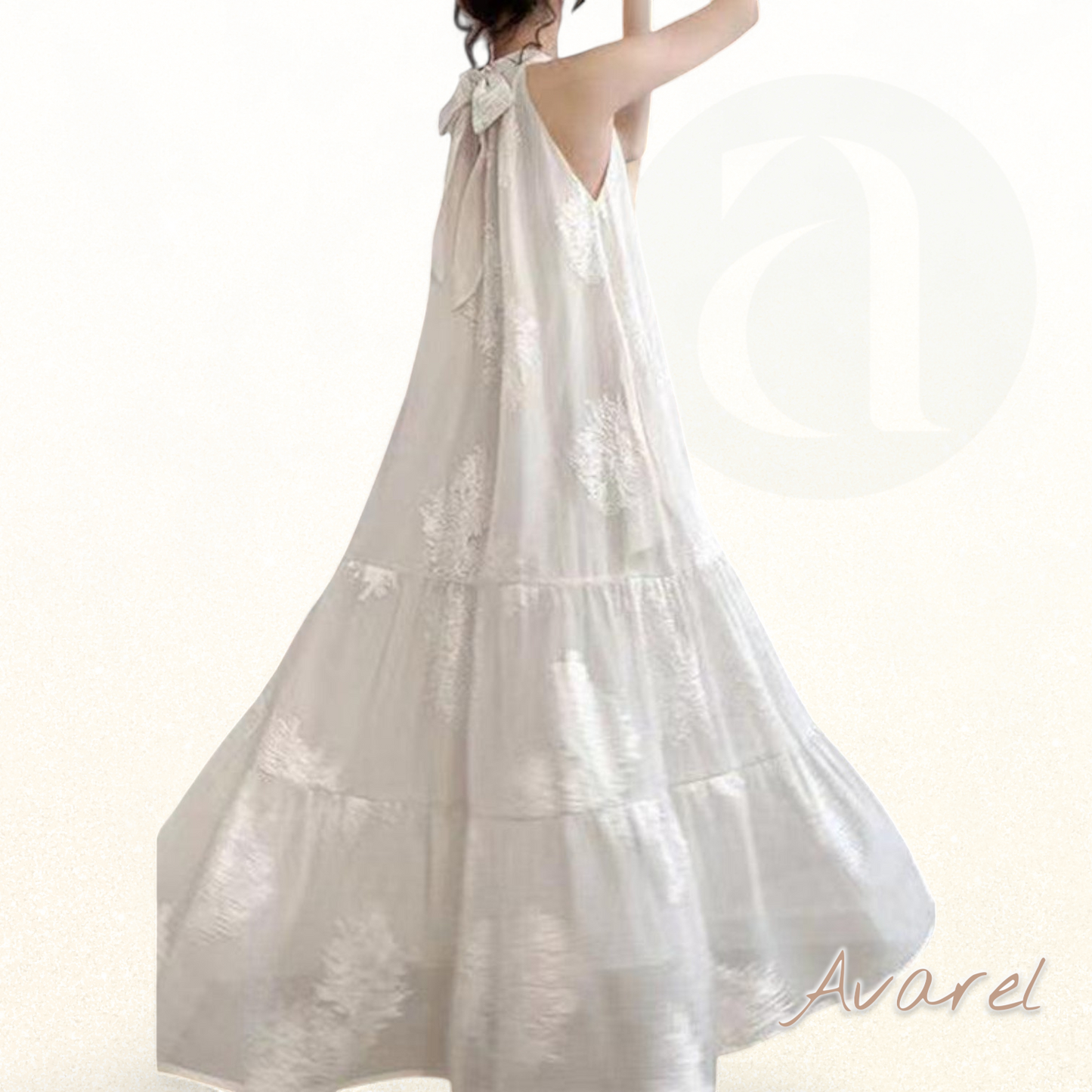 Stilvolles schwarzes Baumwollkleid mit einzigartigen Schulterseiten – Perfekt für einen eleganten Sommerlook