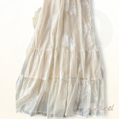 Stilvolles schwarzes Baumwollkleid mit einzigartigen Schulterseiten – Perfekt für einen eleganten Sommerlook