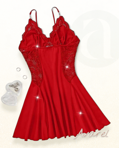 Sexy Nachthem, mit verführerischem Strumpfhalter-Design