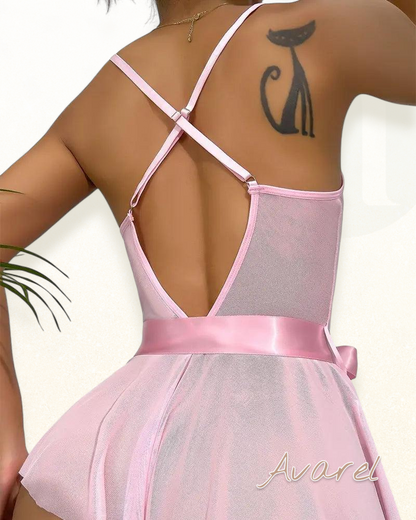 Verführerische Body mit Schleife und Spitze für einen sinnliche Look