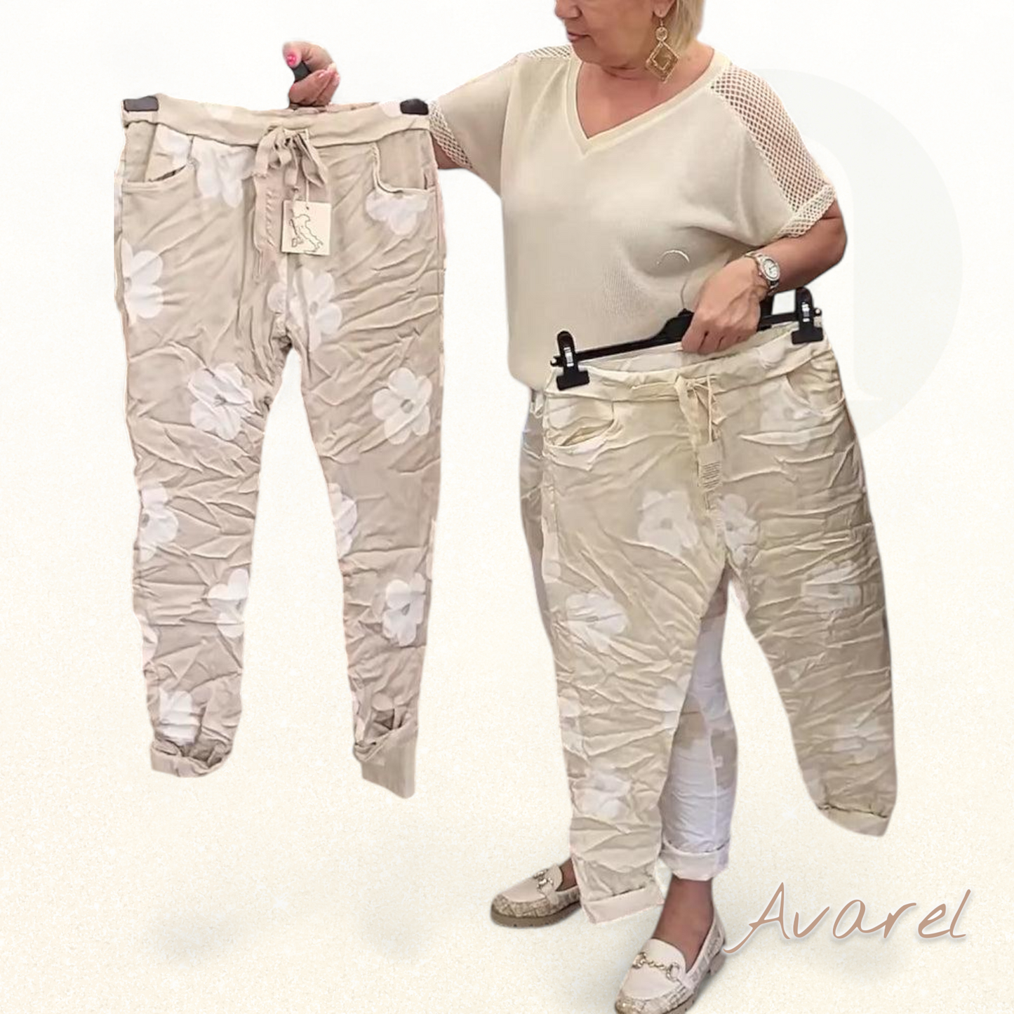 Hose mit coollem Print und praktischem Kordelzug für en lässige Look