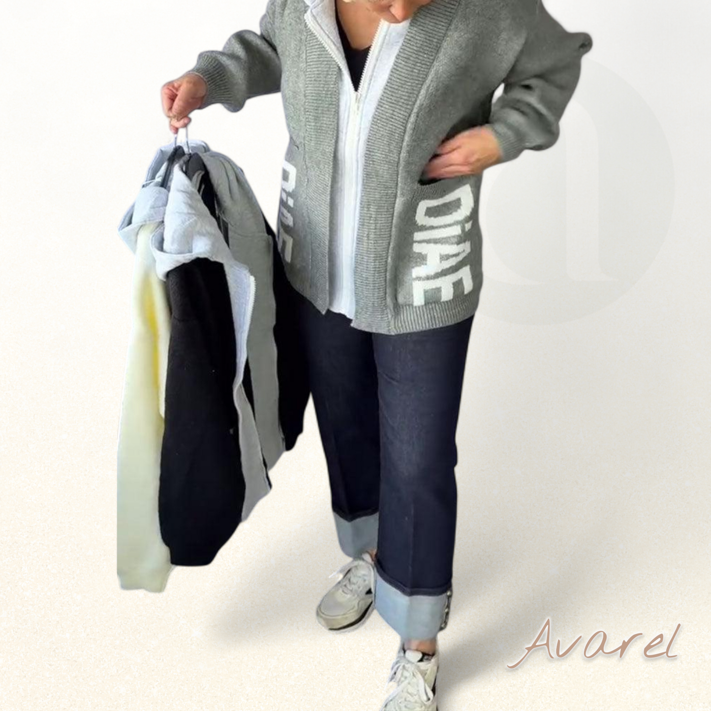 Stylische Langarm-Pullover-Mantel mit trendigem Buchstaben-Design