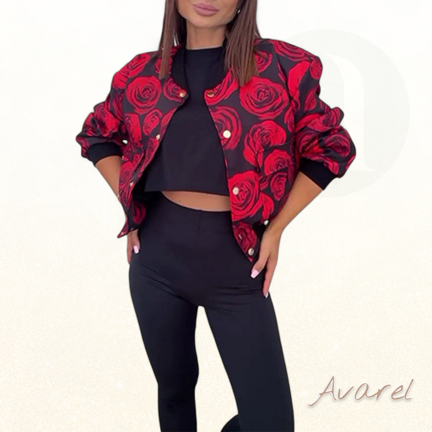 Stilvoll Knopf-Jacke mit bezauberndem Röslemuster für en trendy Look