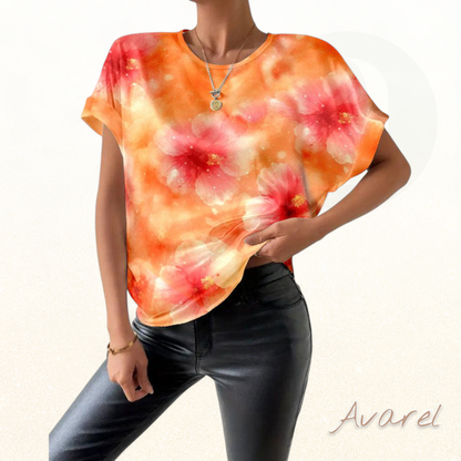 Stilvolls Rundhals-T-Shirt mit auffallendem Tie-Dye-Design und grössere Blüem