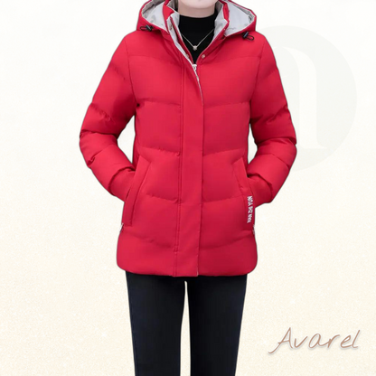 Bequemi warmi Übergangsjacke mit Kapuze im klassischem einfarbige Design