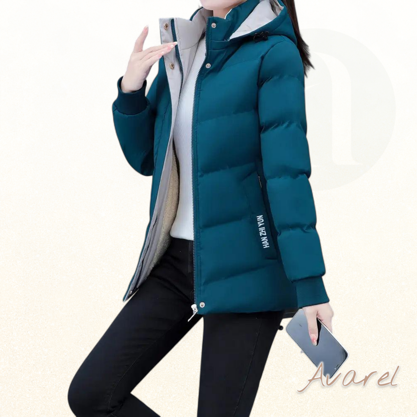 Bequemi warmi Übergangsjacke mit Kapuze im klassischem einfarbige Design