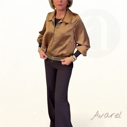 Chic schimmernde, kurze Revers-Mantel in Trend