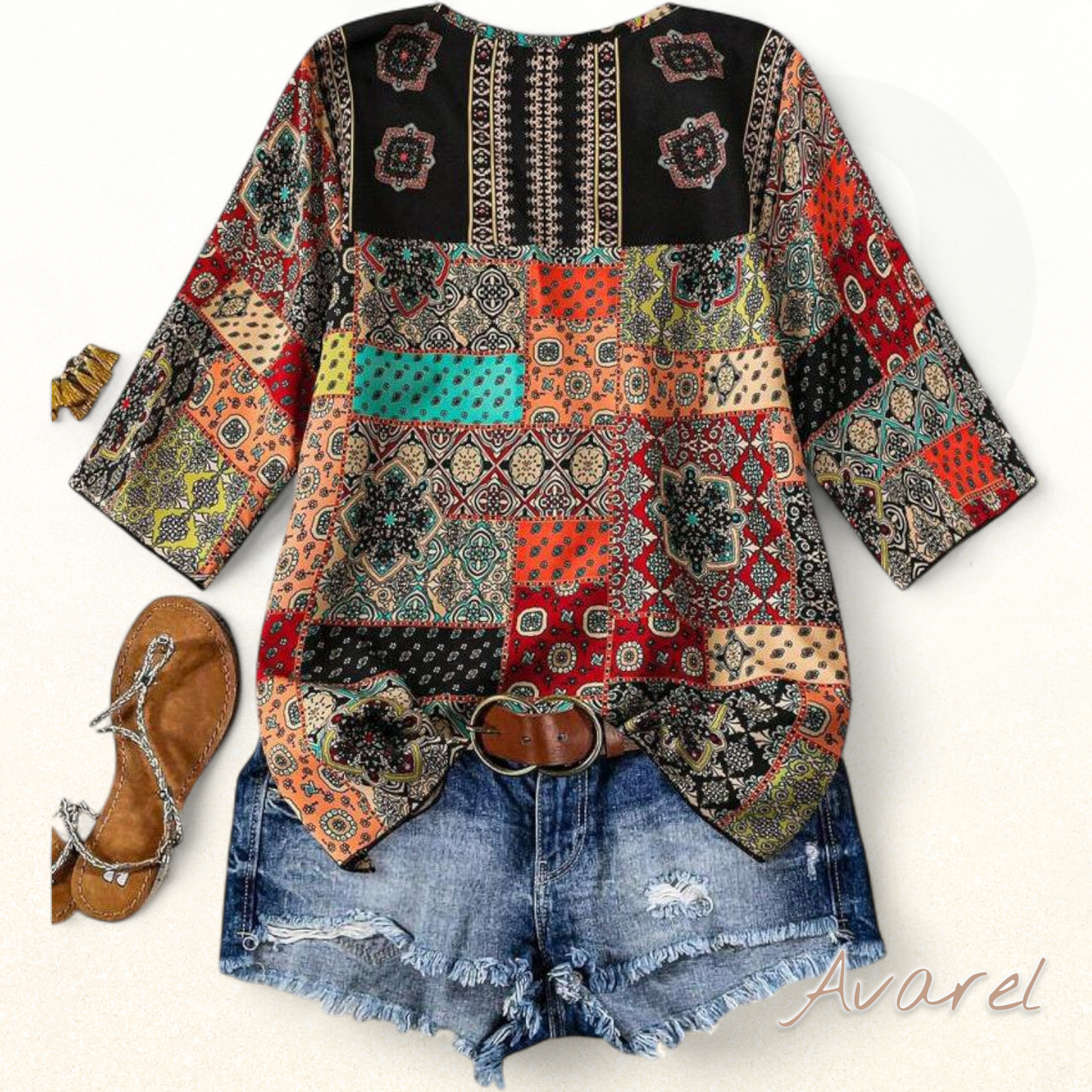 Stylisches plisierte T-Shirt mit Retro-Muster für e moderne Look