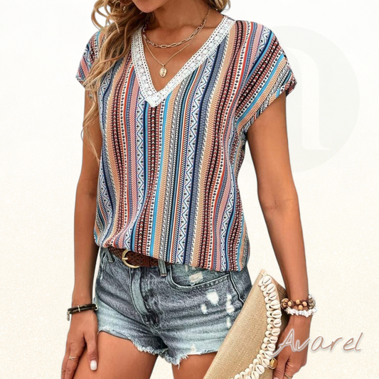 Stylisches buntes T-Shirt mit Spitze und modischem V-Ausschnitt