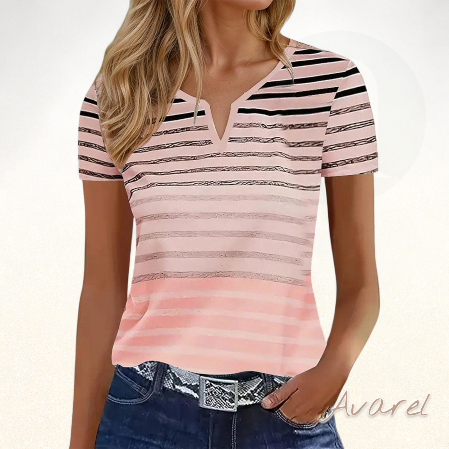 Läässigs, schmal gschnitts T-Shirt mit Streifem für en stylische Look