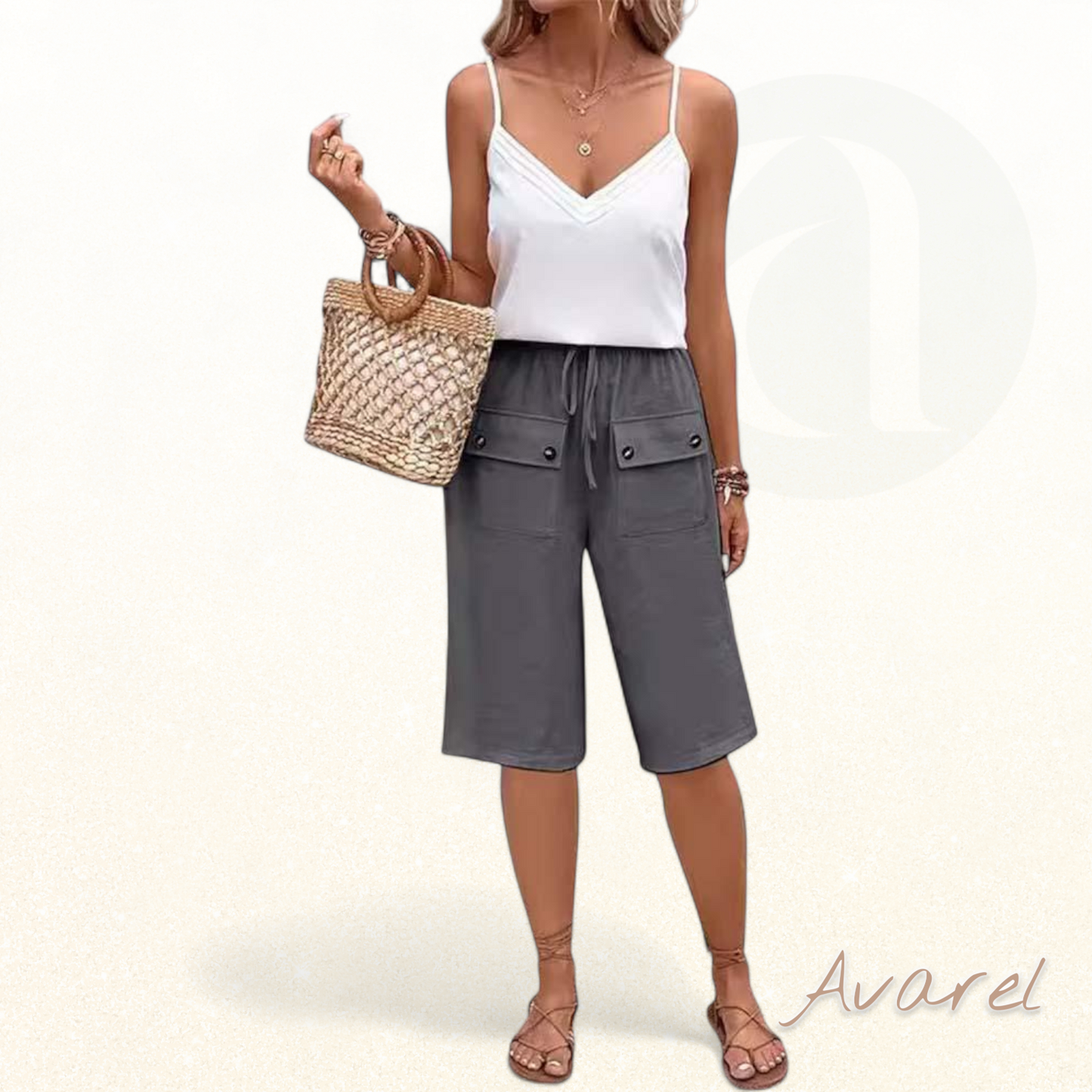 Bequemi, stilvolle einfarbigi halblange Hose mit praktsiche Tasche